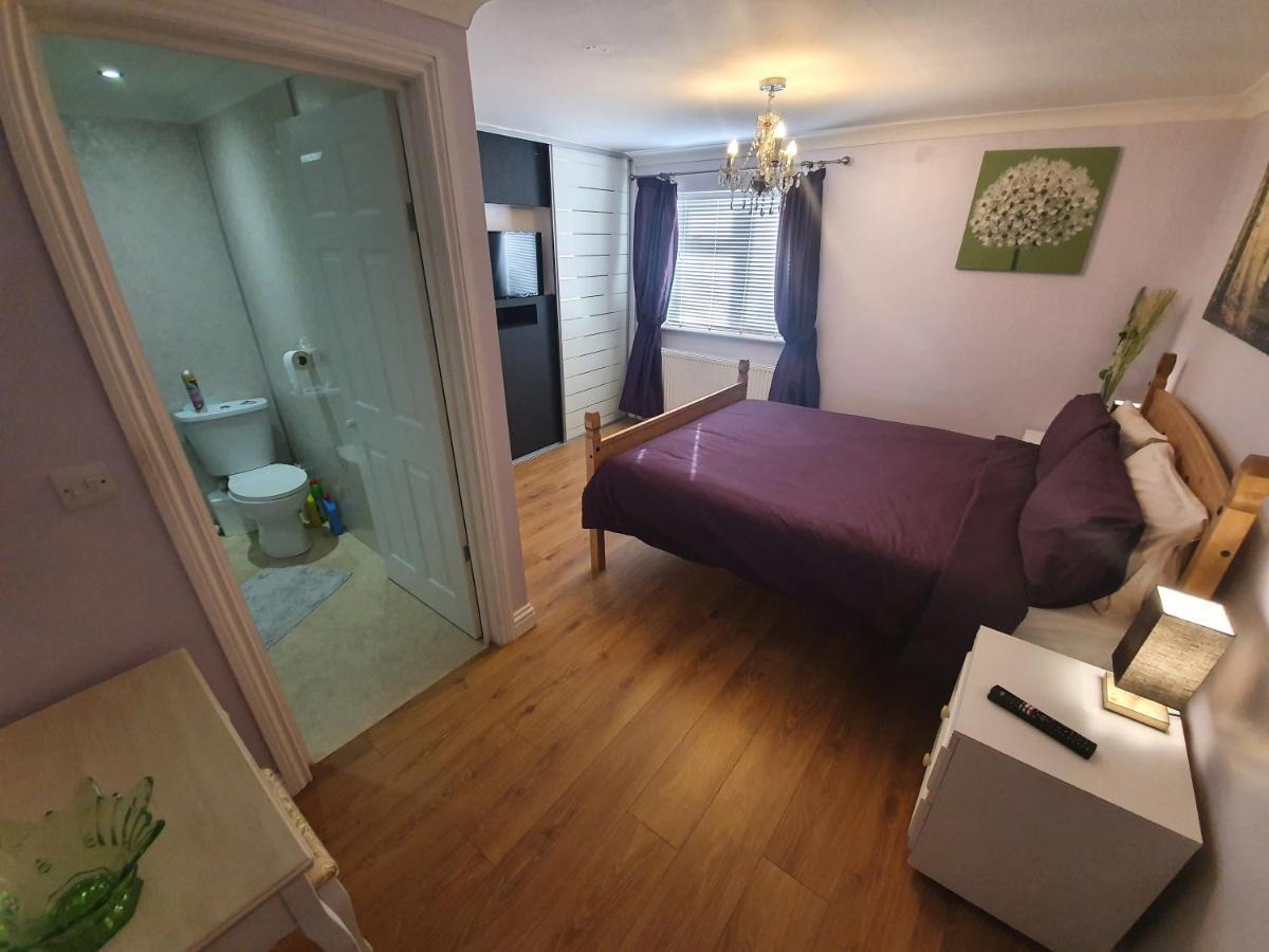Sherwood Bungalow 3 Bedroom Entire Property Boston Exterior photo